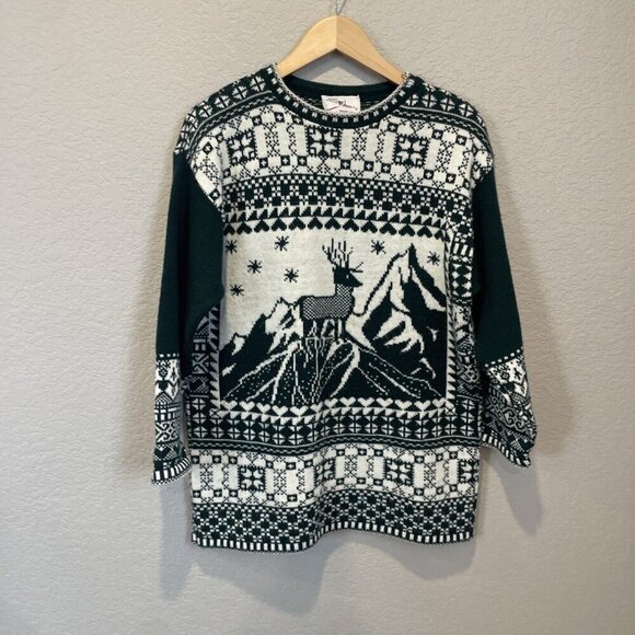 Vintage Christmas Sweater Womens Size Medium SML Sport LTD Green Reindeer - Picture 2 of 11